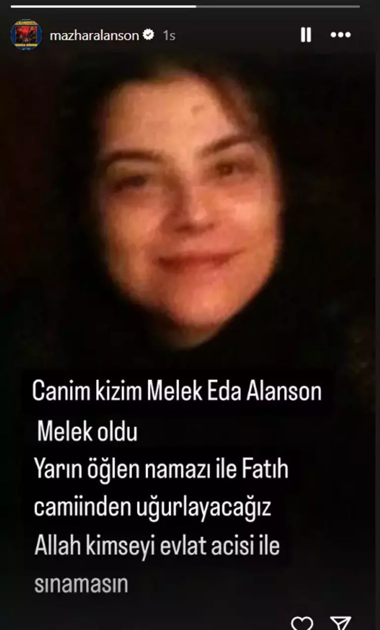 Bir babanın kızına vedası! Mazhar Alanson, kızının cenaze töreninde ayakta zorlukla durdu 2