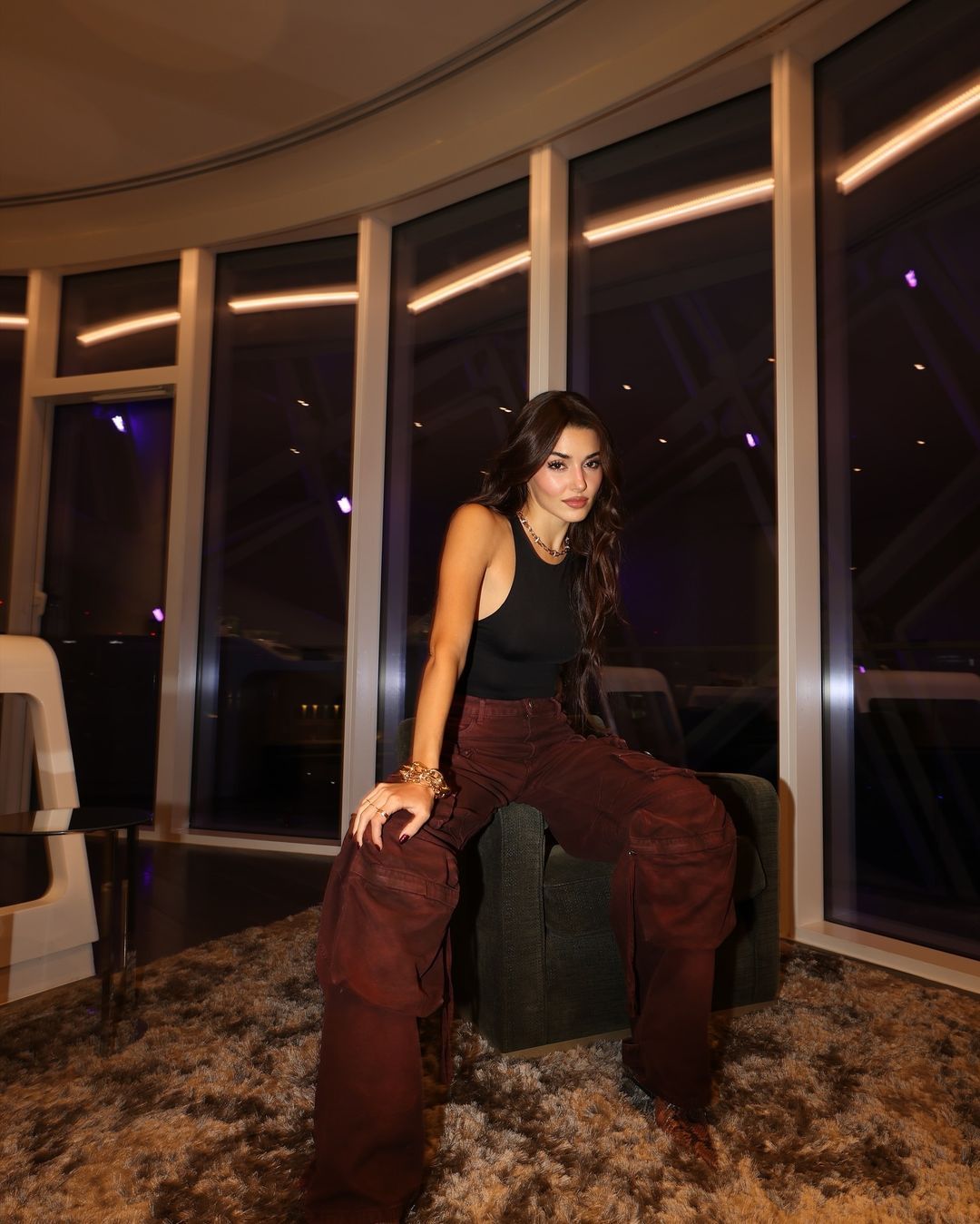 Hande Erçel'den müjde: Yakında güzel bir haber vereceğim! 3