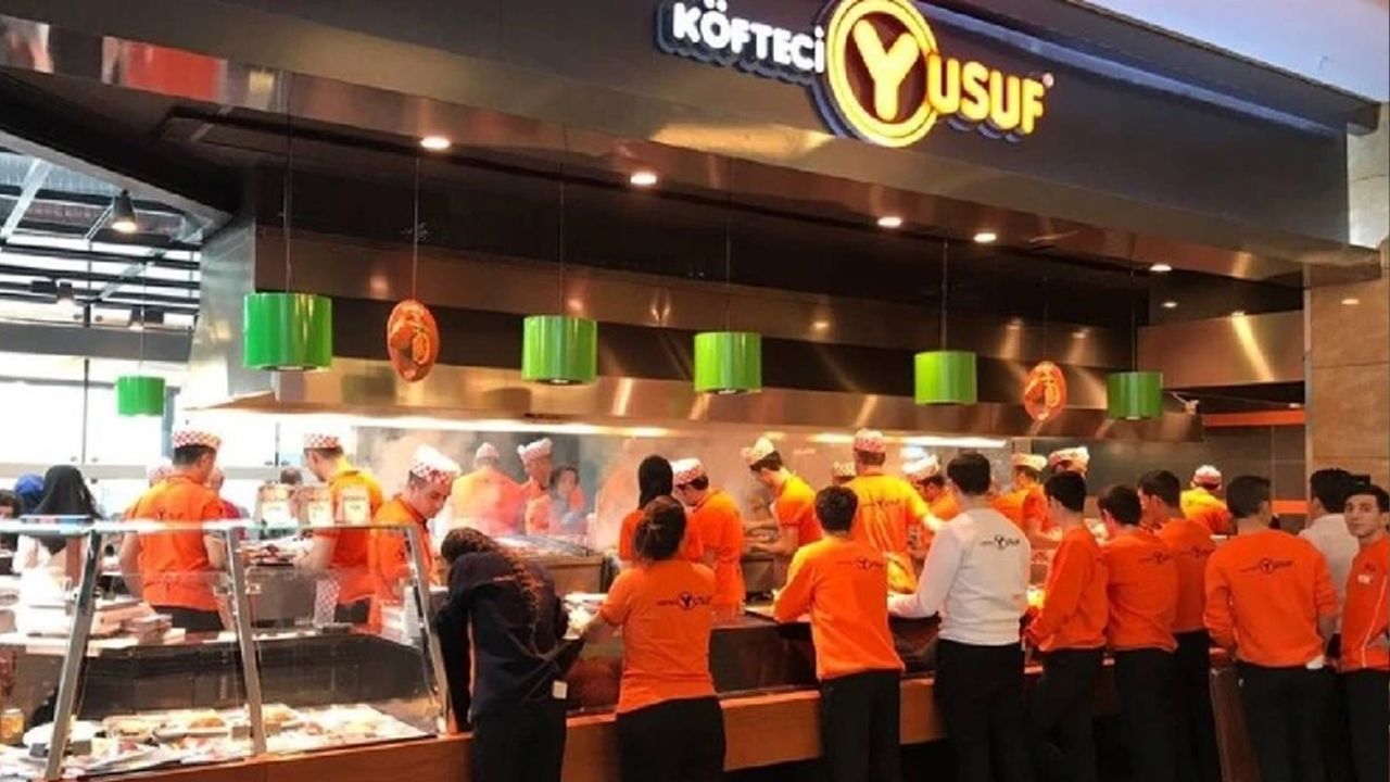 Köfteci Yusuf'ta domuz eti skandalı! Vatandaşlara domuz eti yediren markanın sahibi Yusuf Akkaş sırra kadem bastı... 2