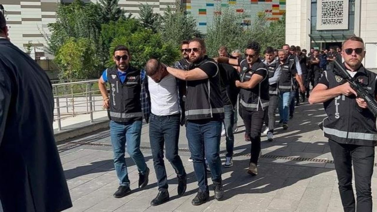 Ayhan Bora Kaplan: Devlet büyükleri ve bürokratlar aleyhine ifade vermem istendi 7
