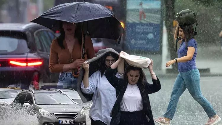 Meteoroloji'den saatli uyarı: İstanbul dahil çok sayıda ilde sağanak! İşte 12 Ekim Cumartesi il il hava durumu raporu... 2
