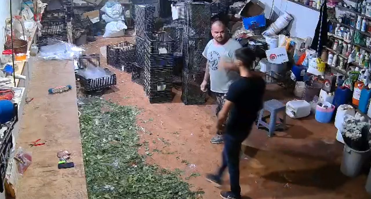 Tek yumruklar yere sermişti! Antalya'daki çiçekçi Eşref Yunus Yıldırıcı'nın beyin ölümü gerçekleşti 1