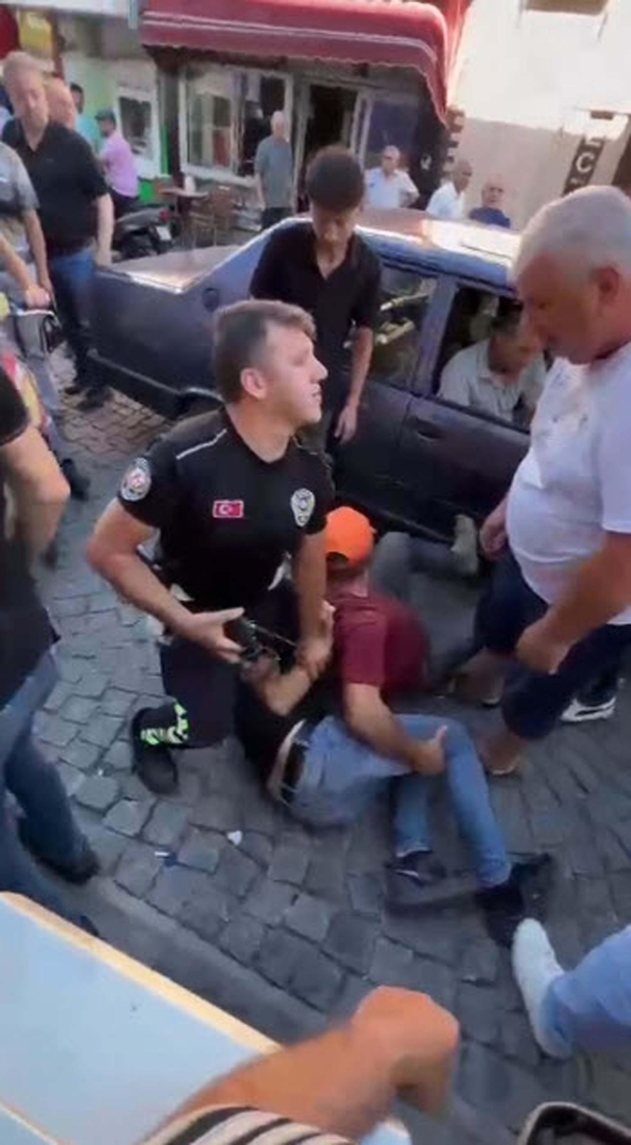 Hamile eşini sokak ortasında öldüresiye dövdü, düşük cezalarla salıverildi 2