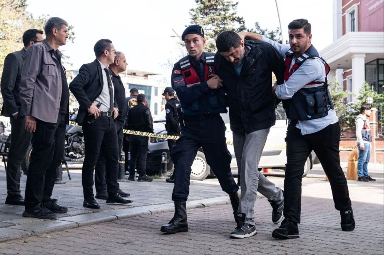 Bakan Işıkhan'dan asgari ücret açıklaması: Yaşam standartları yükselecek 2