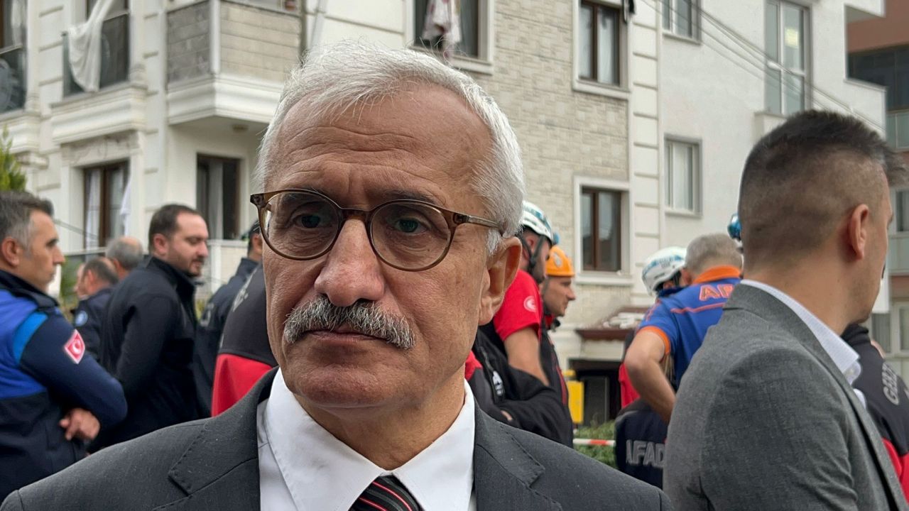 Gebze'de doğal gaz patlaması! 5 katlı binanın 3. katı havaya uçtu! 8 yaralı var 10