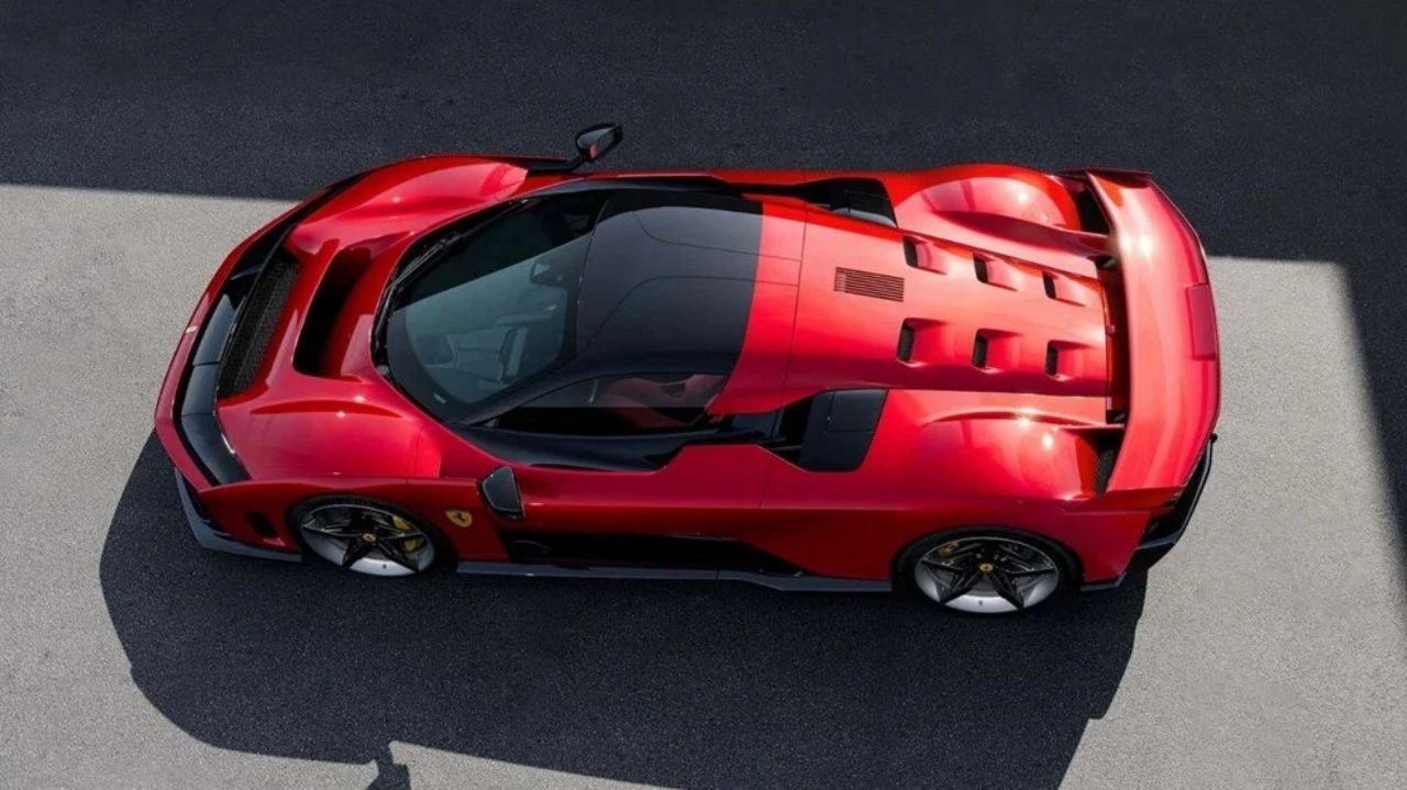 Sınırlı sayıda üretim! Ferrari yeni modeli F80 tanıttı 8