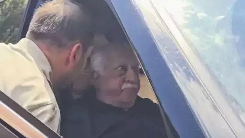 FETÖ'ye sosyal medyada ağır darbe! İşte isim isim kapatılan hesaplar 1
