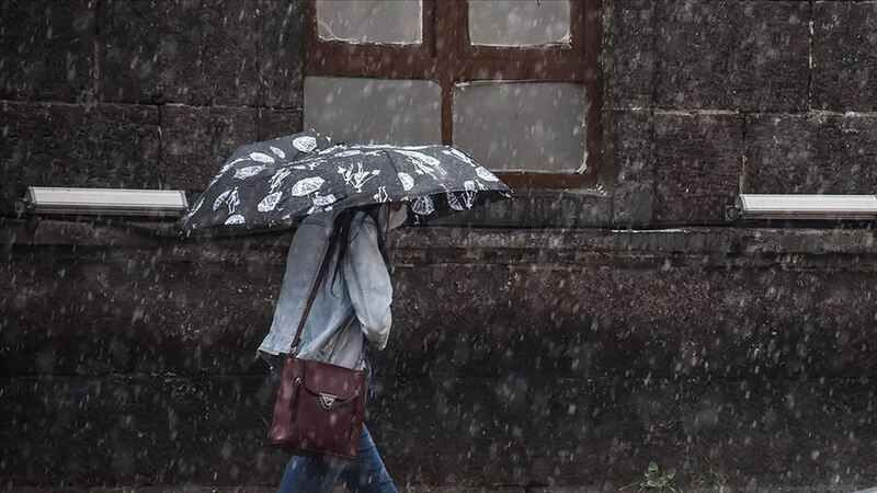 Sıcaklıklar artıyor ama yağmur geliyor... Meteoroloji bu illeri uyardı! Şemsiyesiz evden çıkmayın... 3