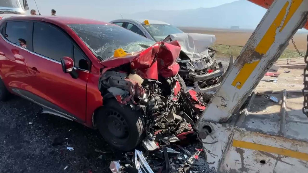 Karaadilli Jandarma Karakol Komutanı Jandarma Astsubay Üstçavuş Ali Durgut izin dönüşü kazada hayatını kaybetti 6