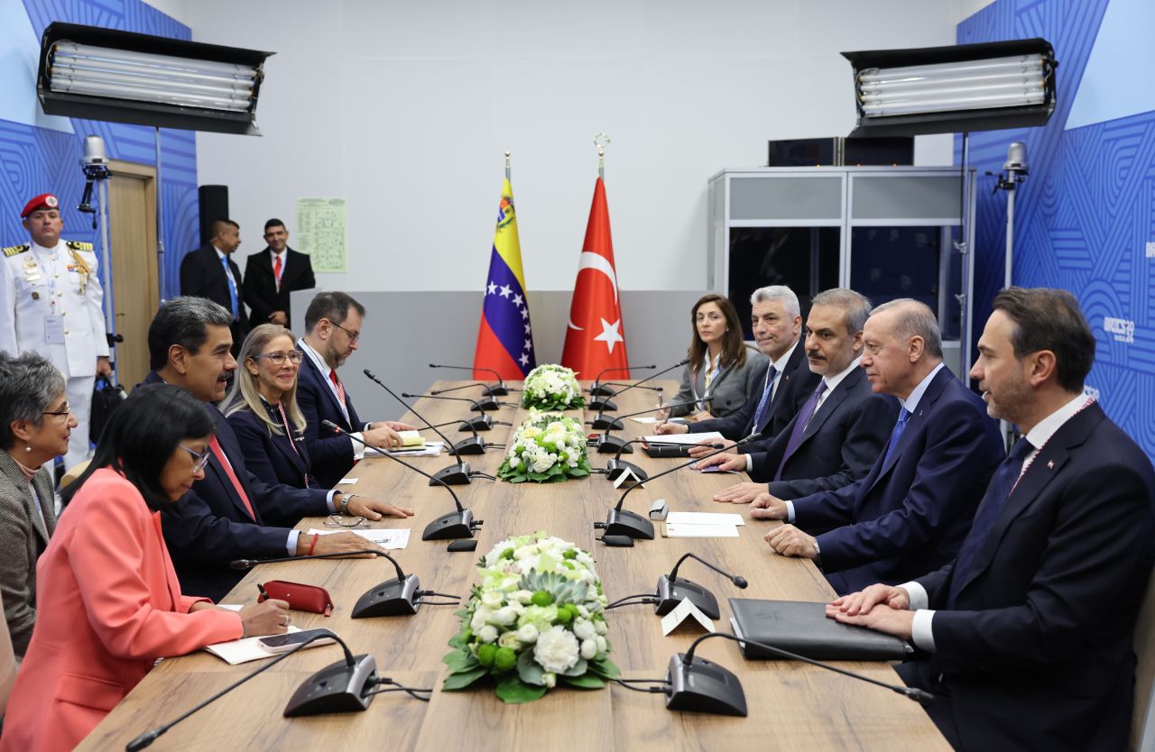 Cumhurbaşkanı Recep Tayyip Erdoğan, BRICS Zirvesi için Tataristan'da 5