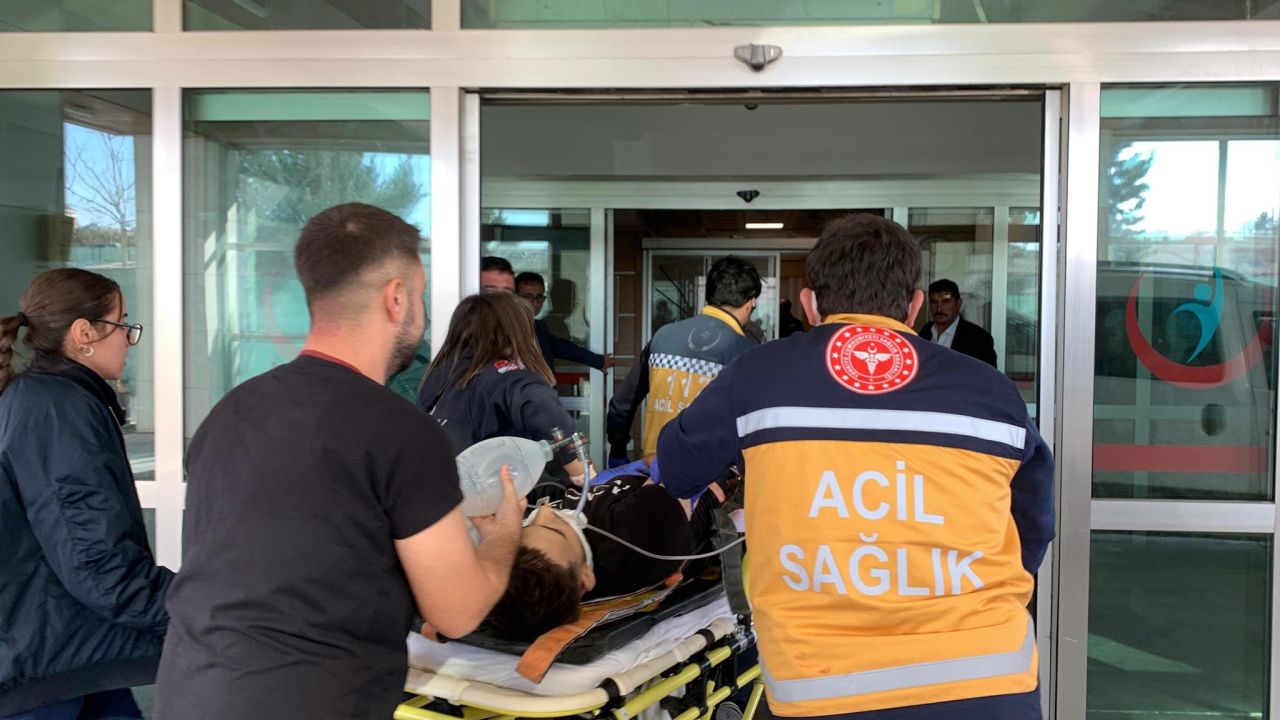 Lisede cinayet! Okula tabanca getirip arkadaşını herkesin içinde öldürdü 3