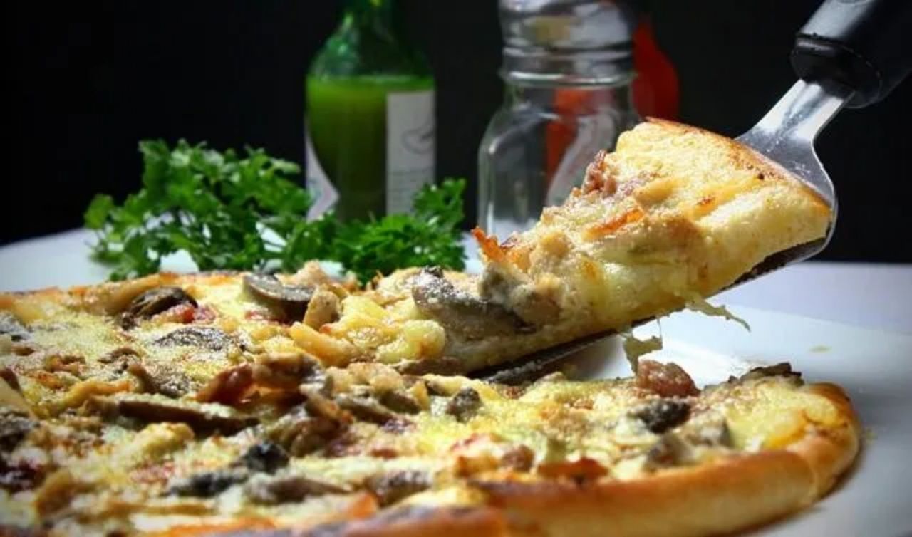 Dünyanın en büyük hamburger zincirlerinde ölümcül bakteri tespit edildi! Markalar menülerini değiştiriyor 7