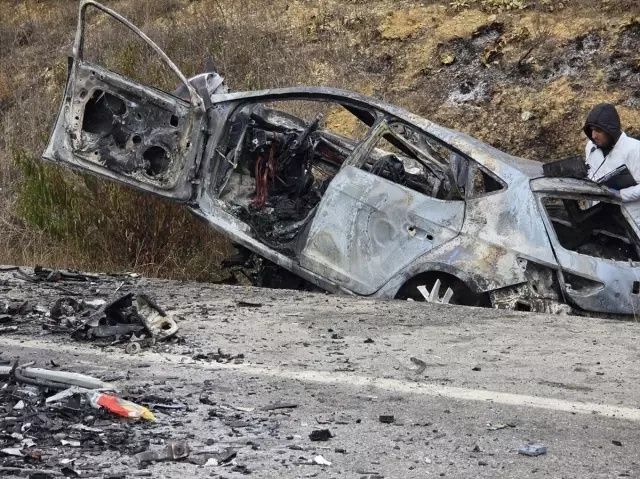 Erzincan Refahiye'de korkunç kaza! Ortalık savaş alanına döndü... 5 kişi hayatını kaybetti! 2