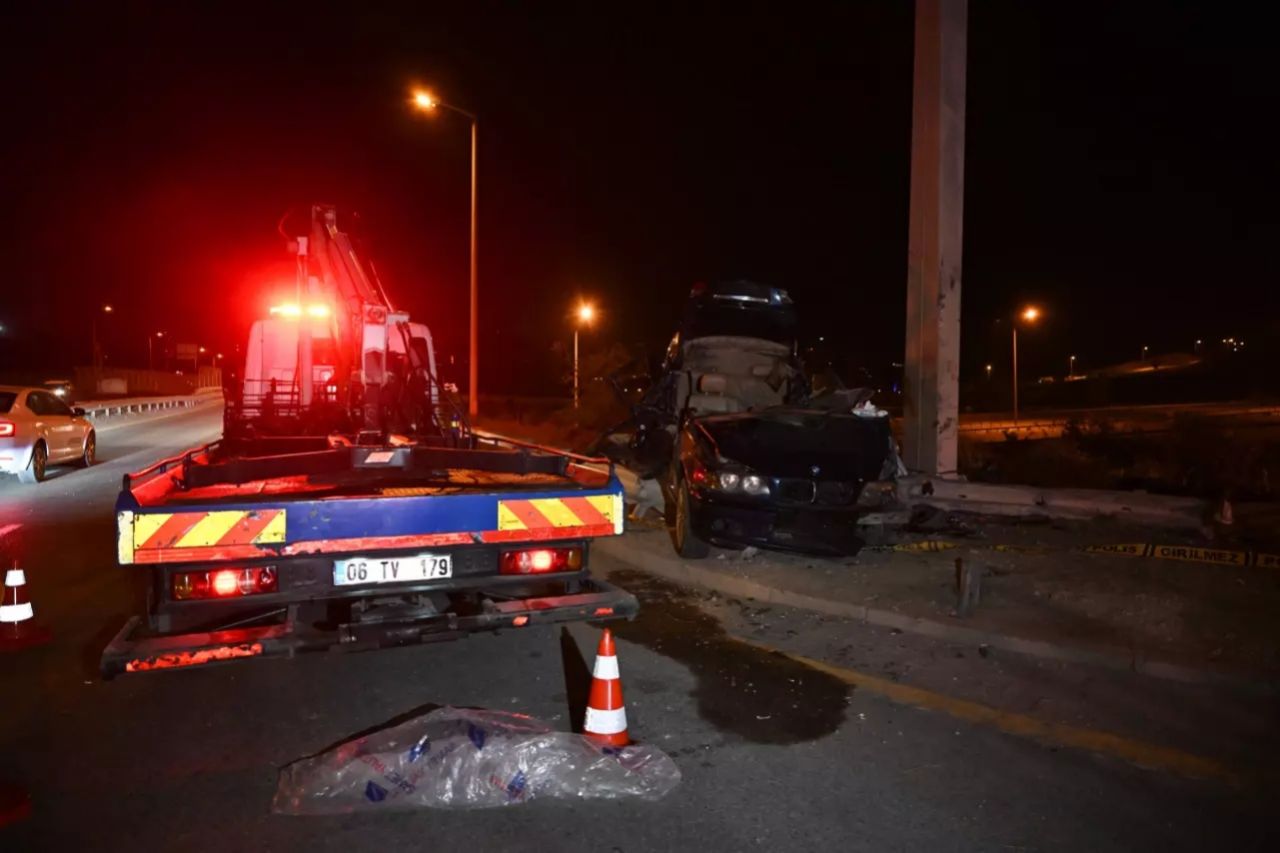 Ankara Mamak'ta feci kaza! 4 kişi hayatını kaybetti, 1 kişi yaralandı 3