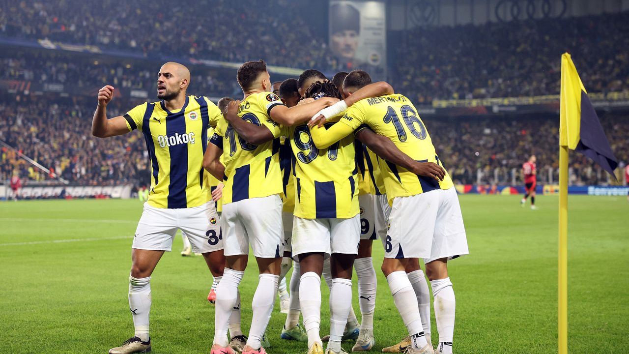 Fenerbahçe'nin Bodrum FK maçı ilk 11'i belli oldu! Jose Mourinho İsmail Yüksek'i sahaya sürüyor 1