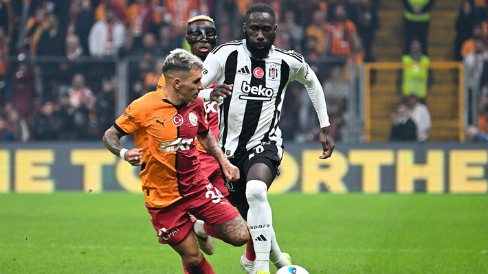 Nihat Kahveci derbi sonrası ilginç öneri: Hakem olmasın; tuşla ekrana yansıtsınlar, oyunculara da stattan anons yapılsın! 7