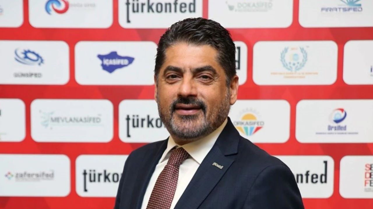 İş dünyasından 29 Ekim mesajları! Hisarcıklıoğlu: Bize düşen, üretimle büyümeyi sağlamak 4