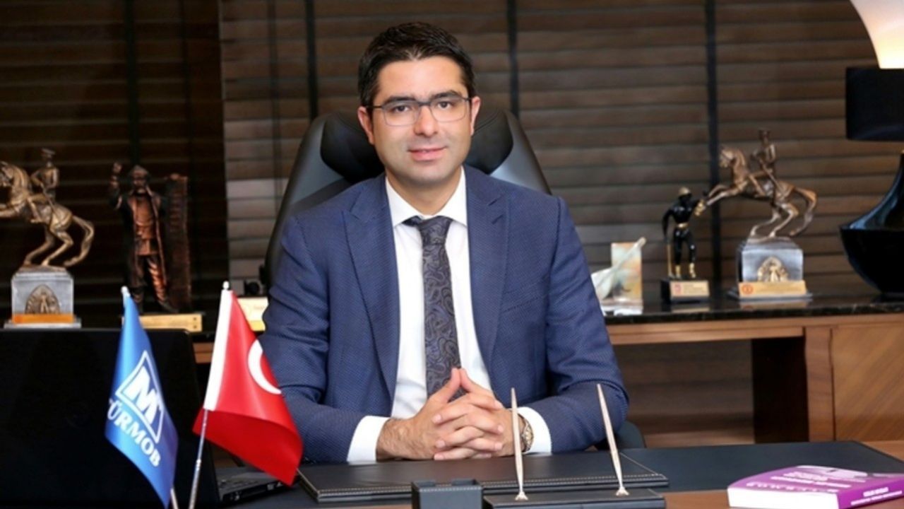 İş dünyasından 29 Ekim mesajları! Hisarcıklıoğlu: Bize düşen, üretimle büyümeyi sağlamak 9