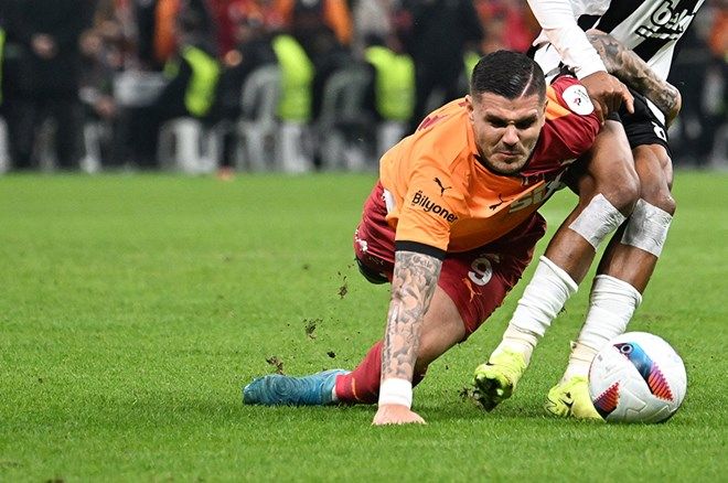 Tümer Metin'den Galatasaraylıları çılgına çeviren sözler: "Jose Mourinho ne diyorsa haklıymış! Derbide hakem maçı bir taraftan alıp diğer tarafa verdi! Tüm taktir haklarını Galatasaray'dan yana kullandı" 8