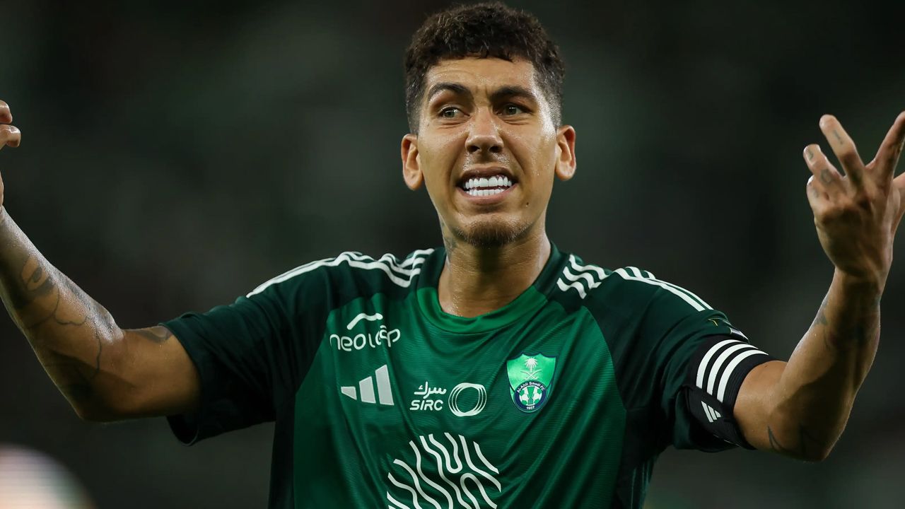 Ve İrfan Can Kahveci’nin yeni takımı belli oldu! Fenerbahçeli yıldızın yeni adresi herkesi şaşkına çevirdi: İki Milli futbolcu aynı takımda bir araya geliyor… 6