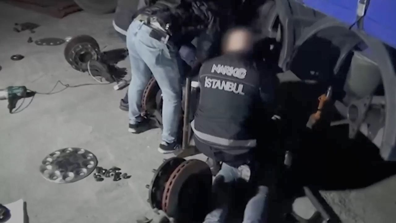 Narkotik köpeği Ares suçluyu canı pahasına yakaladı, uyuşturucudan zehirlenerek öldü 4