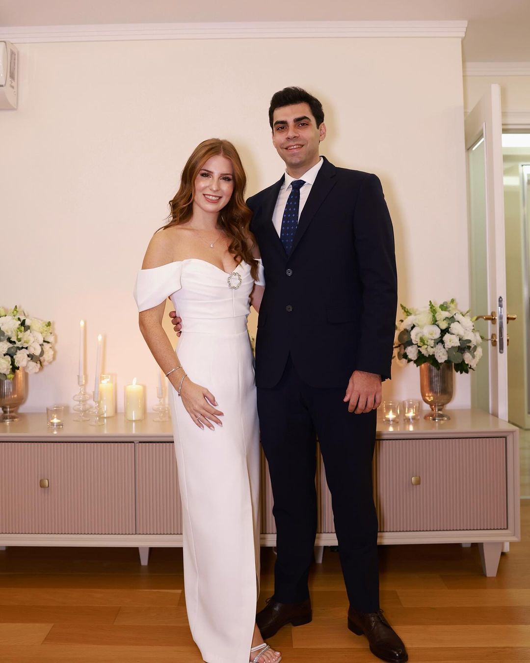 Sihirli Annem'in Çilek'i Zeynep Özkaya nişanlandı! 2