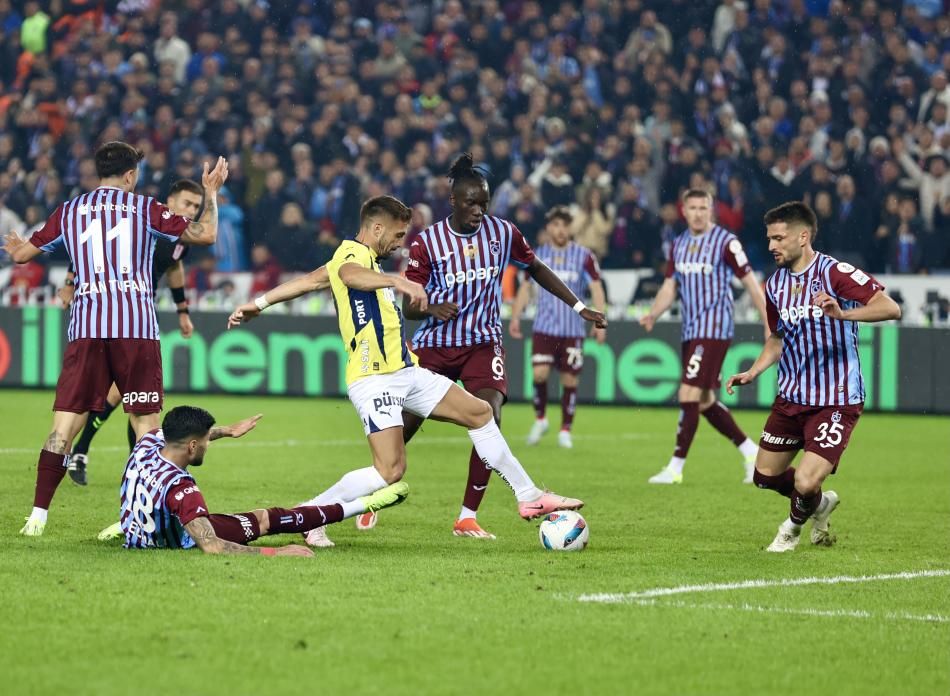 Trabzon yerel basını İbrahim Hacıosmanoğlu'na ateş püskürdü: "Hadi İHO, tebrik et hakemini" 4