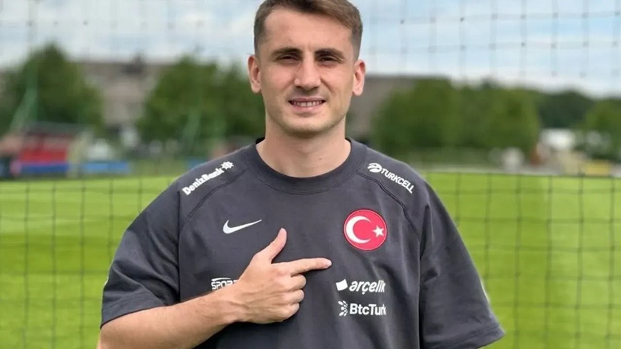 Portekiz'in yıldızı oldu! Kerem Aktürkoğlu en iyi forvet seçildi! 6