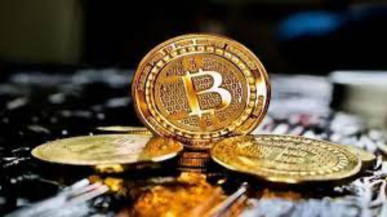 Bitcoin'de Trump rekoru! 75 bin doları aşarak rekor tazeledi 4