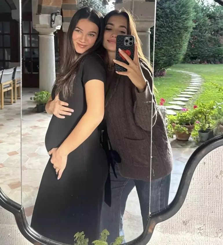 Bebek göründü! Anne olmaya hazırlanan Pınar Deniz'den yeni hamilelik pozu geldi 5