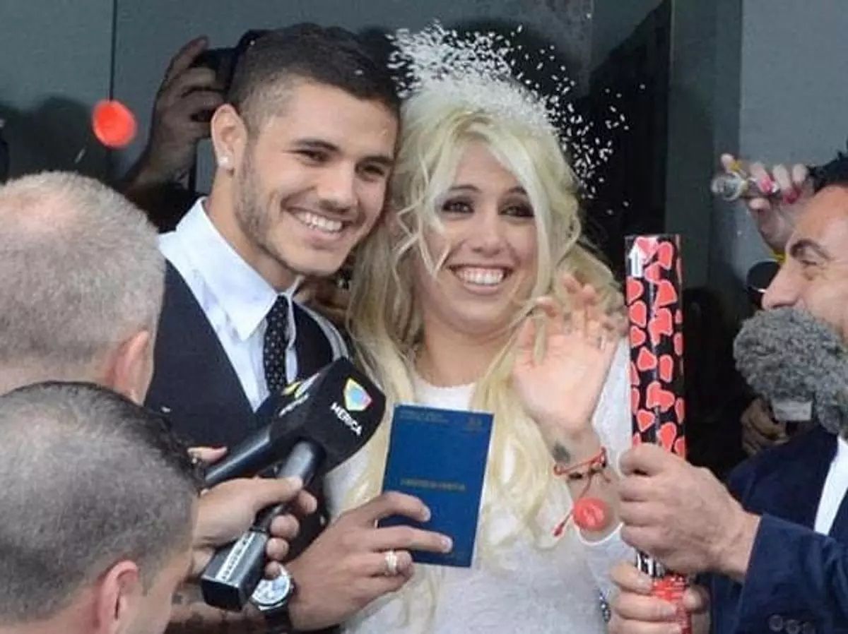 Eşi Wanda Nara, başkasıyla öpüşmüştü! Icardi'den olay Simge Sağın hamlesi 8