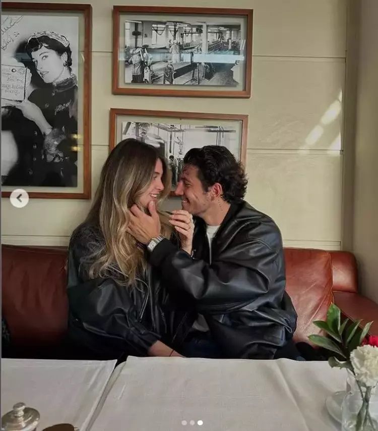 Emine Ün ve Emre Kınay'ın kızı, genç futbolcuyla aşk yaşıyor! 4