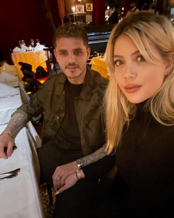 Wanda Nara, Icardi ile mesajlarını paylaştı! "Sen benim gücümsün, mutlu olmamıza izin ver" 4