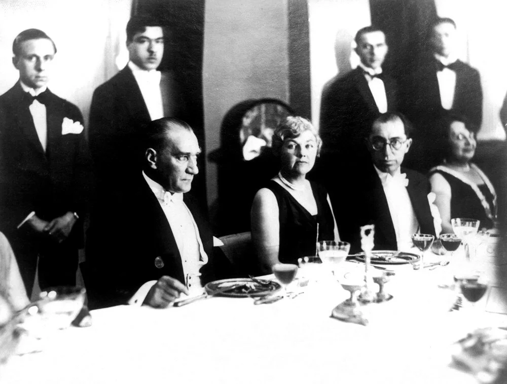Saygı, özlem ve minnetle: Az bilinen fotoğraflarıyla ebediyete intikalinin 86. yılında Gazi Mustafa Kemal Atatürk... 31