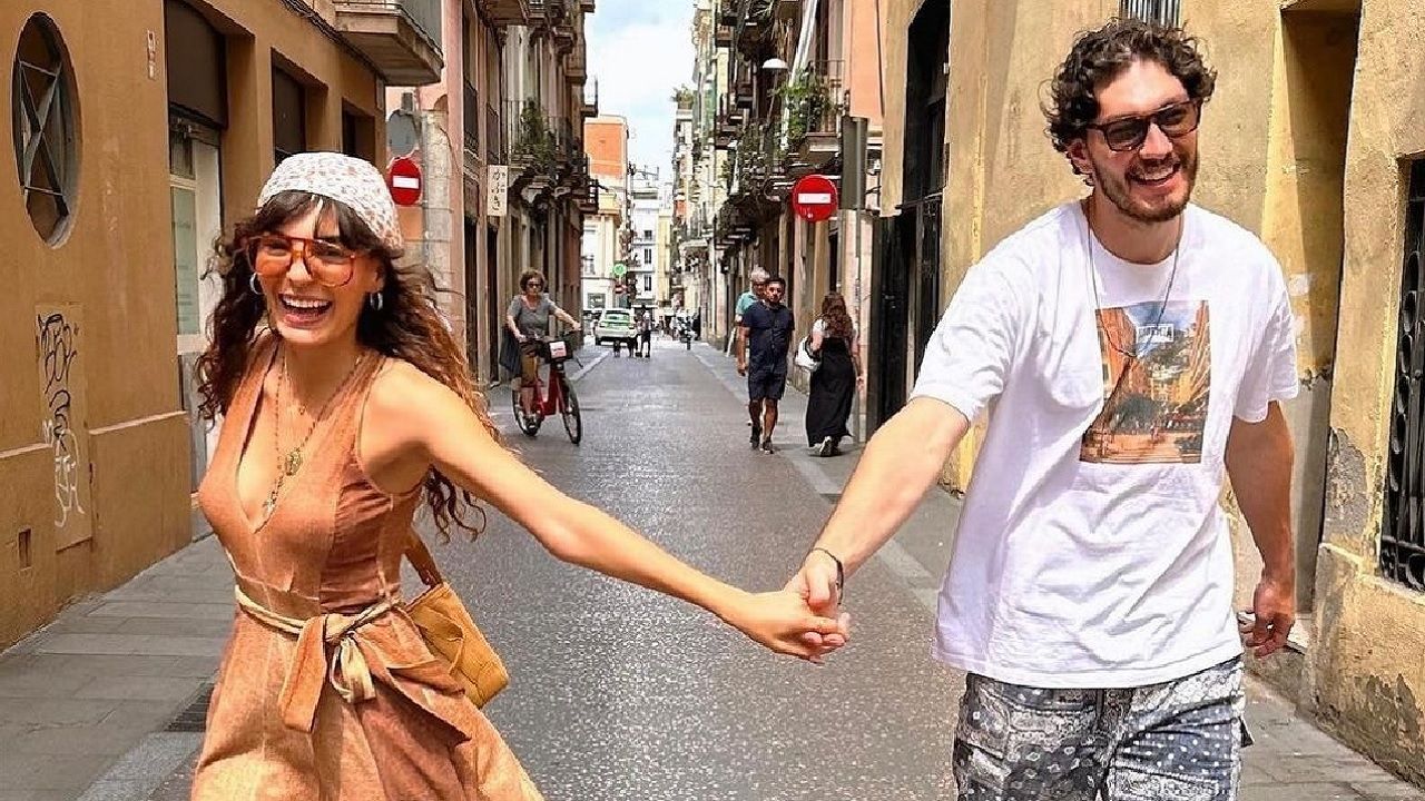 Ebru Şahin'in o soruya verdiği yanıt şaşırttı: "Bu sorudan rahatsız oluyorum!" 5