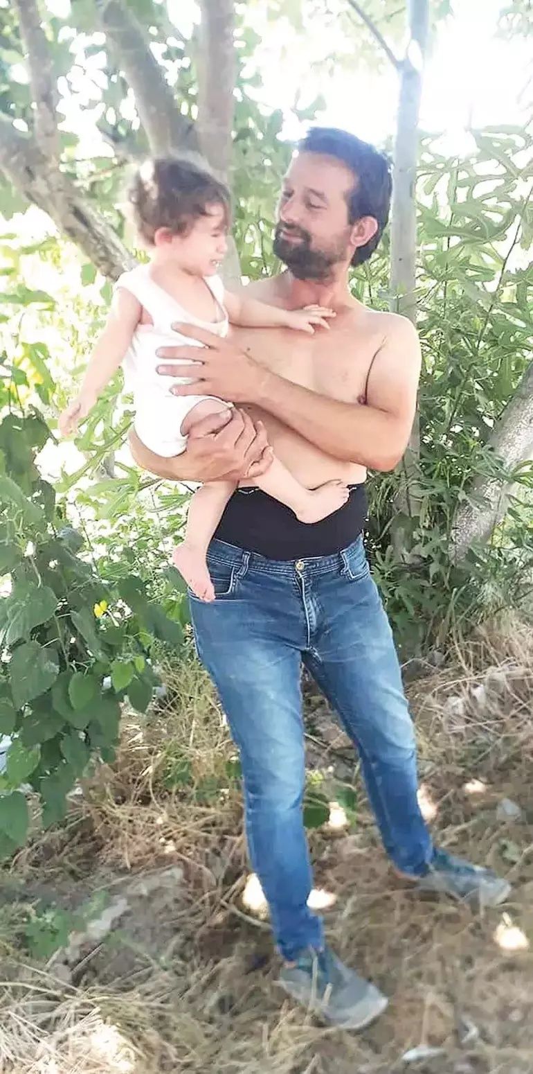Türkiye İzmir'de yanarak can veren 5 kardeşe ağlıyor... Bakanlık yürek burkan detayı paylaştı! "Devlet himayesine almak istemiştik..." 7