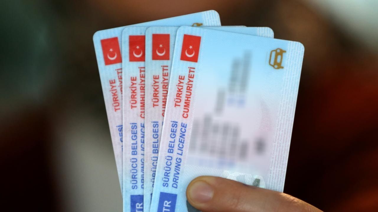 Büyük cezası var! Ehliyet yenileme için son tarih yaklaşıyor! 1