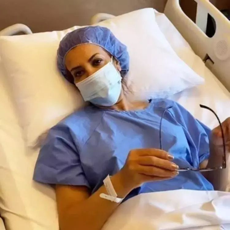 Kanserle mücadele eden Tanyeli bir ameliyat daha oldu! İşte son durumu 7