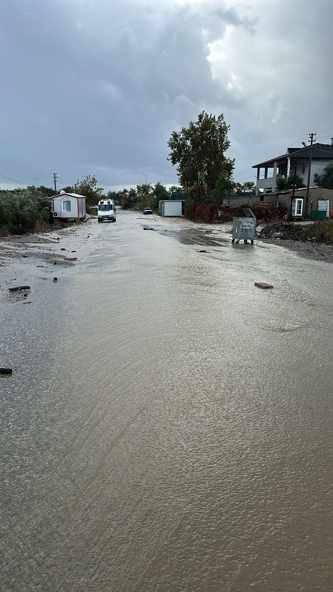 Meteoroloji uyarmıştı: Antalya'yı sel vurdu! İşte son durum... 11