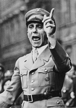 MİT'ten 100 yıllık belge! Türk istihbaratçı Hitler'in bakanı Goebbels'i adım adım böyle takip etti! 1