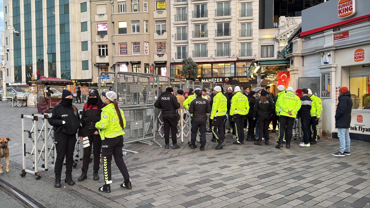 Taksim meydanı kapatıldı! Güvenlik tedbirleri artırıldı! İşte son durum... 3