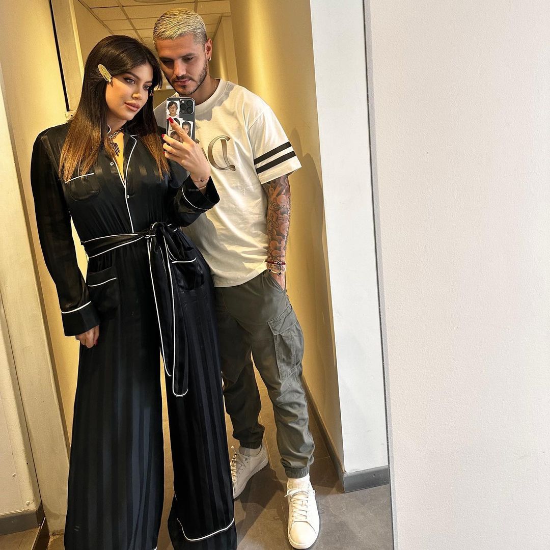 Makyajsız hali olay olmuştu! Wanda Nara üstsüz pozlarını paylaştı 2