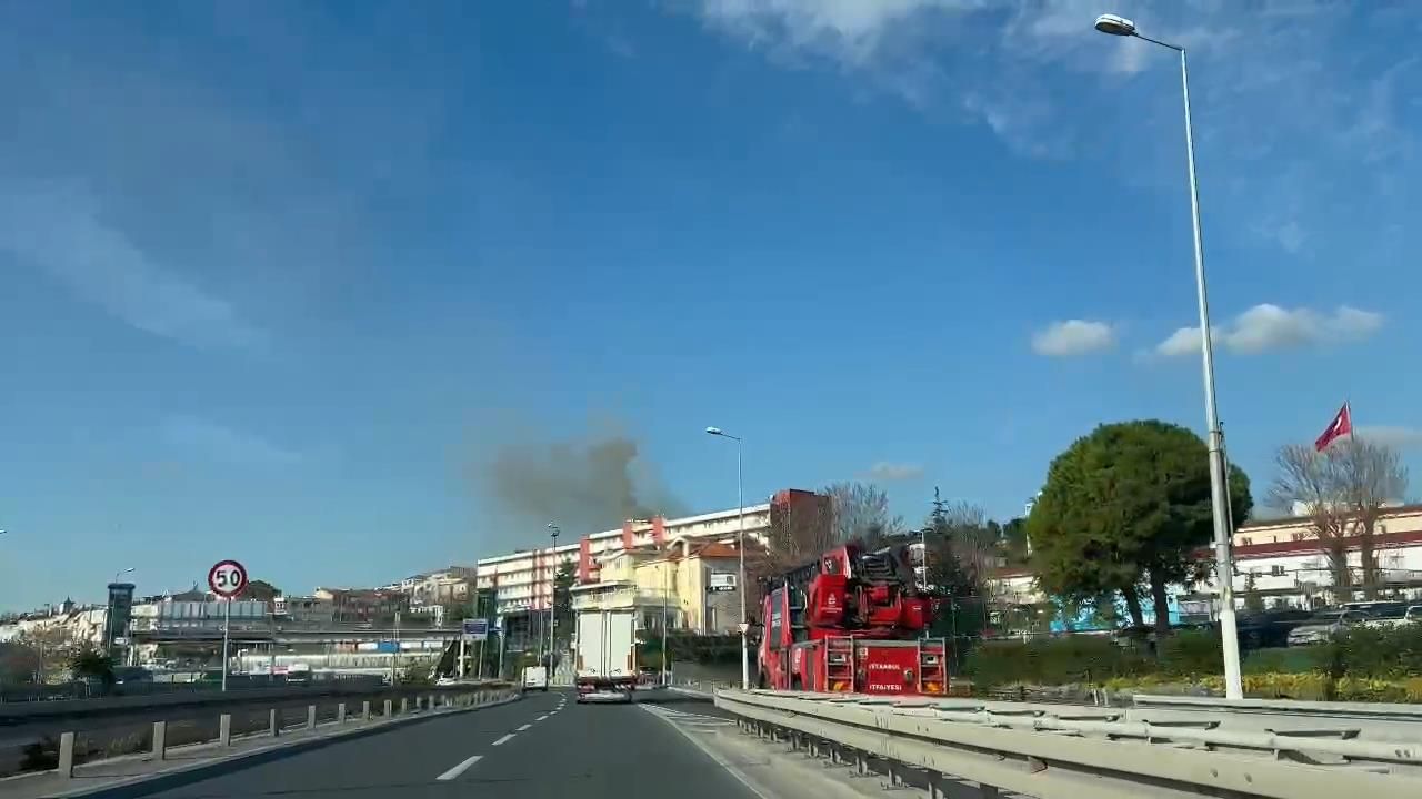 İstanbul Eğitim ve Araştırma Hastanesi'nde yangın! Hastalar tahliye edildi 6