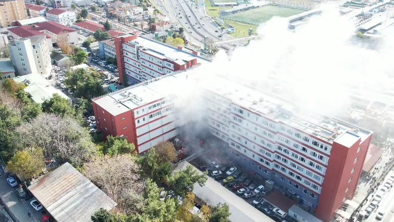 İstanbul Eğitim ve Araştırma Hastanesi'nde yangın! Hastalar tahliye edildi 4