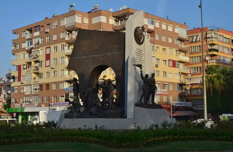 TÜİK açıkladı: Daha çok yaşamak mümkün! İşte Türkiye'de yaşam süresi en uzun olan şehirler... 12