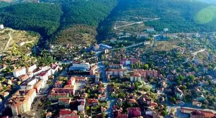 TÜİK açıkladı: Daha çok yaşamak mümkün! İşte Türkiye'de yaşam süresi en uzun olan şehirler... 69