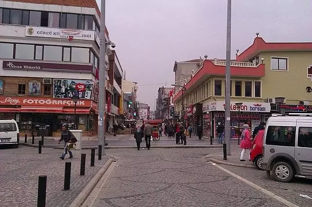 TÜİK açıkladı: Daha çok yaşamak mümkün! İşte Türkiye'de yaşam süresi en uzun olan şehirler... 80