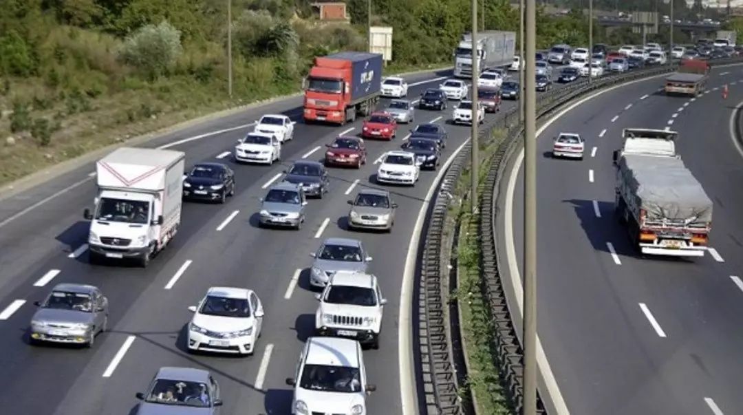 Pasaport, ehliyet, MTV, telefon harcı, trafik cezaları... Resmi Gazete'de yayımlandı! Hepsine zam geliyor! İşte zamlı fiyatları... 12