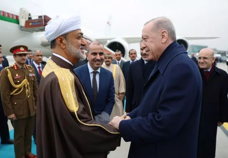 Tarihte bir ilk: Umman Sultanı Türkiye'ye geldi! Cumhurbaşkanı Erdoğan karşıladı... 2