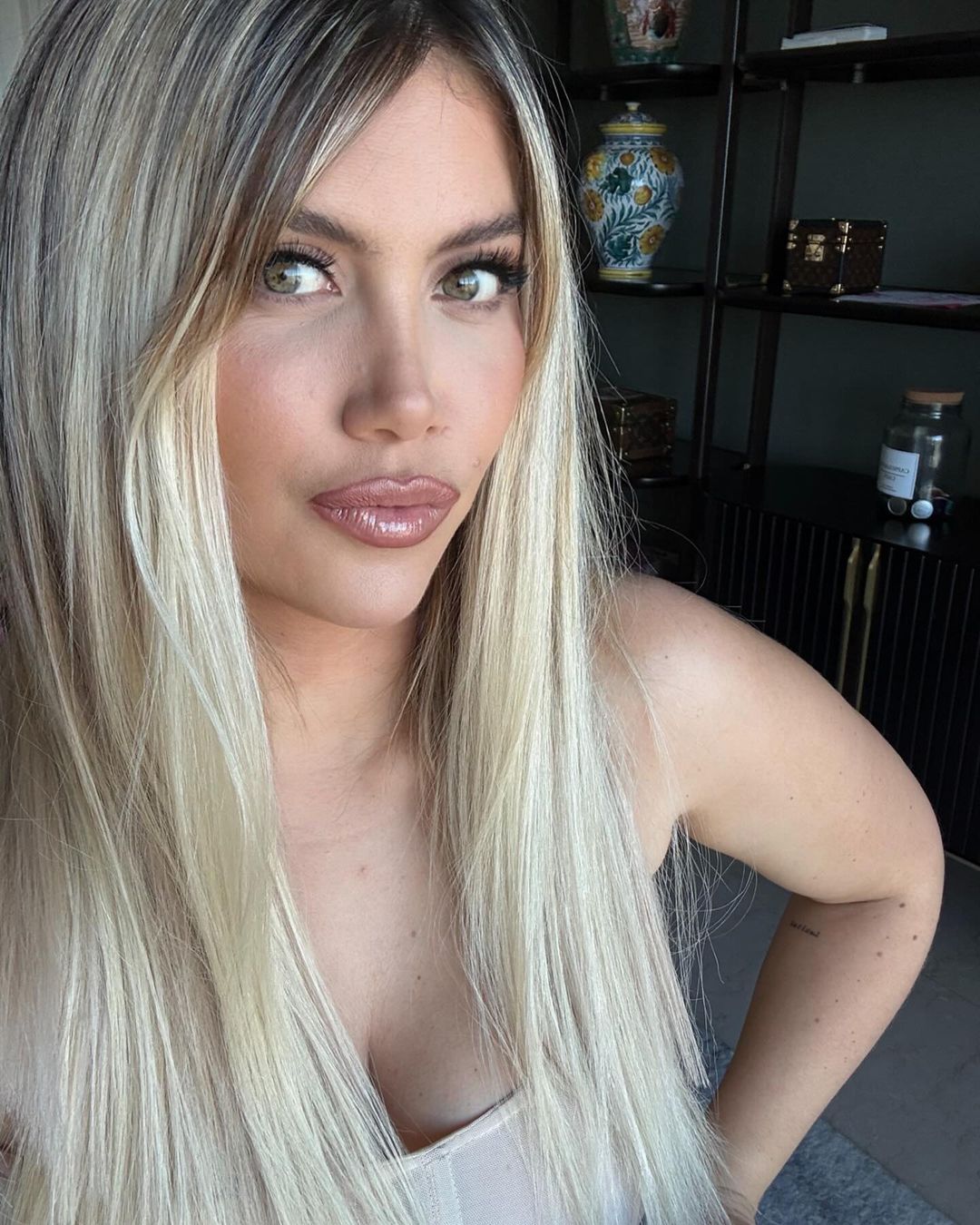Icardi’den sonra Wanda Nara da imaj değiştirdi! Ne yapsa da makyajsız halini unutturamadı: Artık kimseye yutturamazsın bacım 7